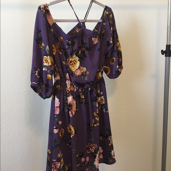 Francesca's Collections Dresses & Skirts - Off shoulder with with halter neck dress